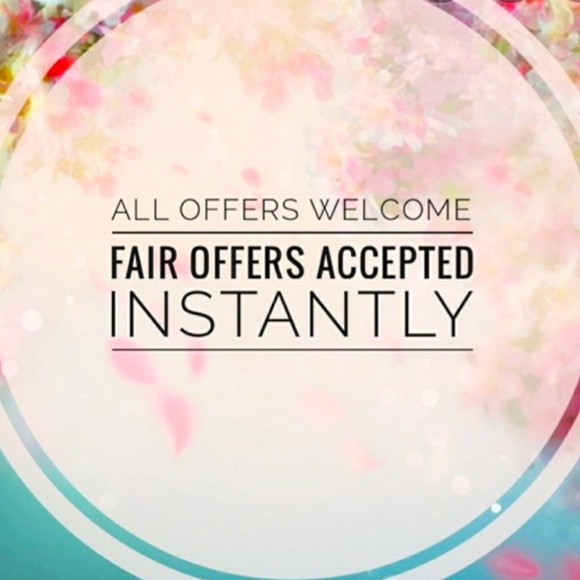 Clothes - Picture 1 of 1